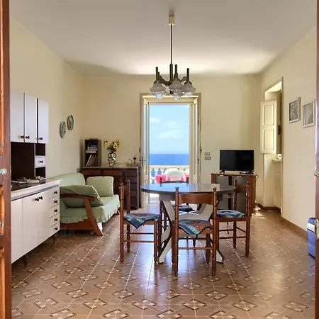 Frontemare Casa vacanze *